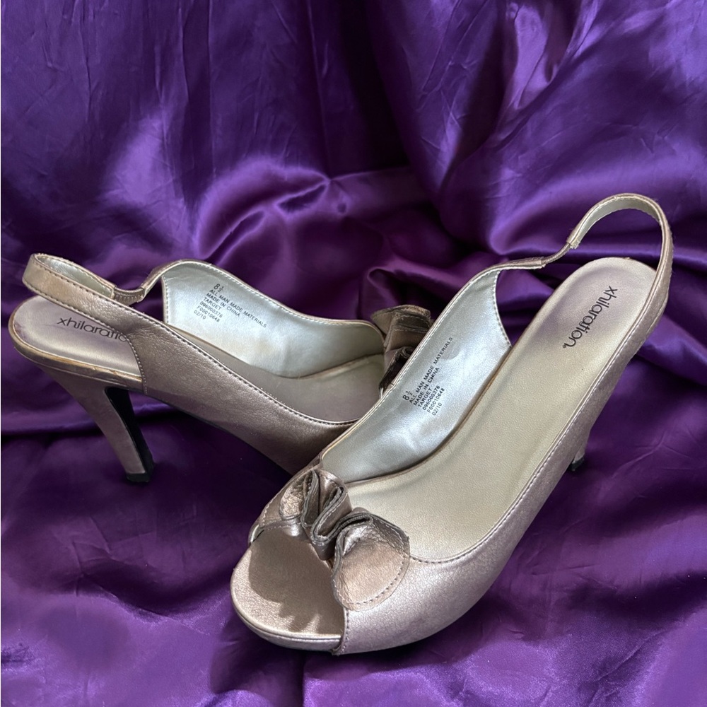Xhilaration Metallic Rose Slingback Peep-Toe Heels with Bow